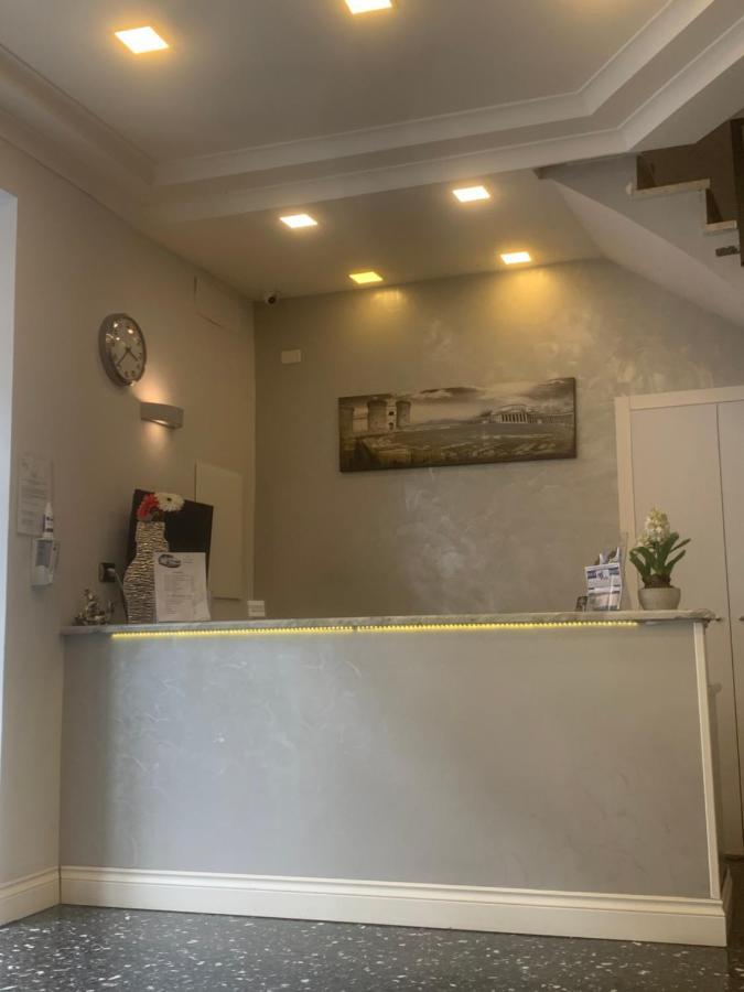 Hotel Poerio Νάπολη Εξωτερικό φωτογραφία