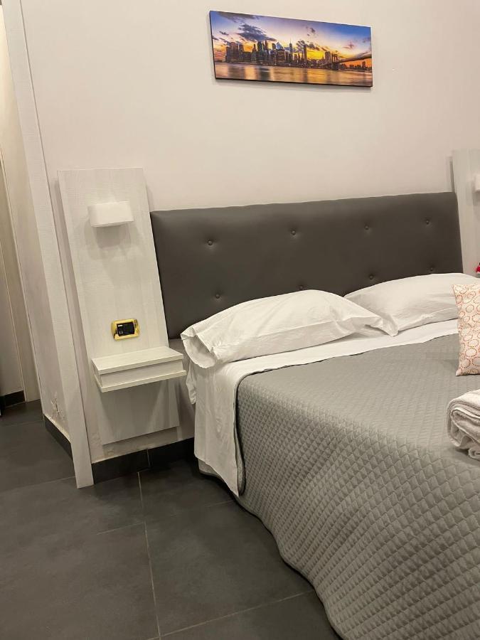 Hotel Poerio Νάπολη Εξωτερικό φωτογραφία