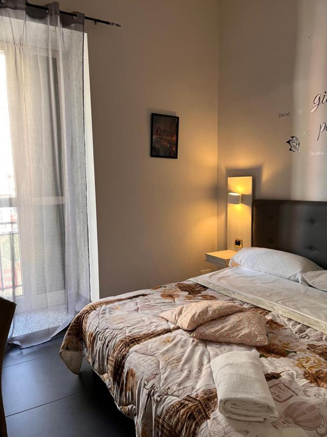 Hotel Poerio Νάπολη Εξωτερικό φωτογραφία