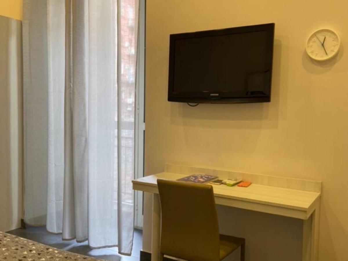 Hotel Poerio Νάπολη Εξωτερικό φωτογραφία